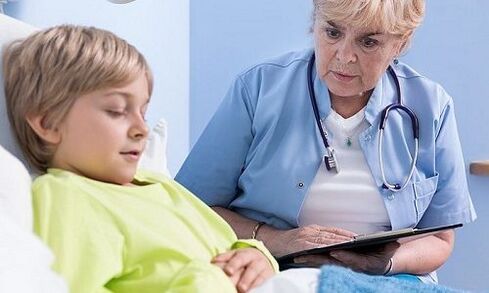 Doctor and children in the hospital